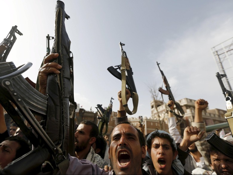 Houthi Tembak Jatuh Drone Buatan AS di Dekat Perbatasan Arab Saudi Houthi Tembak Jatuh Drone Buatan AS di Dekat Perbatasan Arab Saudi
