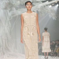 Biyan Wanaatmadja Dream Womens Wear, Spring Summer 2016. at Ballroom Hotel Dharmawangsa. Jakarta. 11/06/2015. [Foto: Mohammad Abduh/Wolipop]