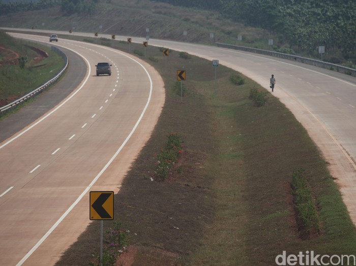 Pengendara Celaka di Cipali, Kemenhub: Kalau Ada Jalan Enak, Kendalikan Diri