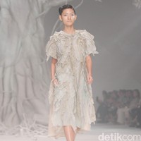 Biyan Wanaatmadja Dream Womens Wear, Spring Summer 2016. at Ballroom Hotel Dharmawangsa. Jakarta. 11/06/2015. [Foto: Mohammad Abduh/Wolipop]