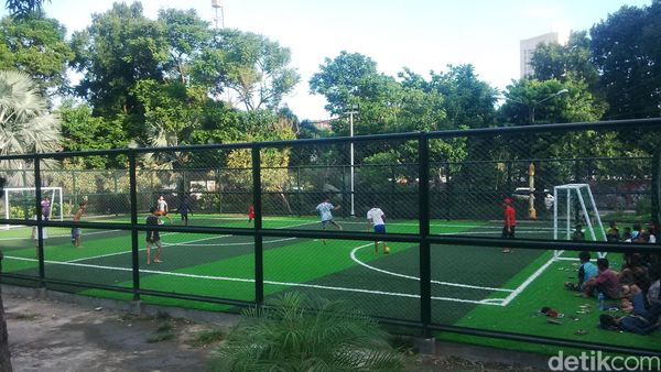 Tak Cuma Indah Taman Di Surabaya Juga Dilengkapi Arena