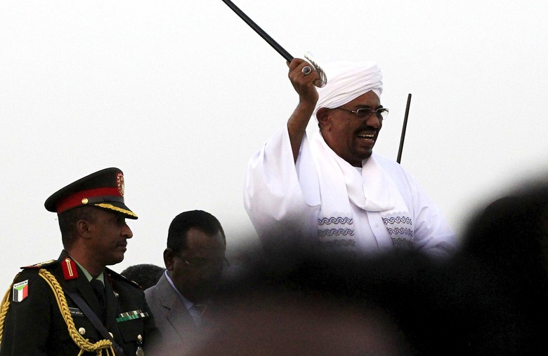 Sudan Bebaskan Jurnalis yang Kritik Presiden Omar al-Bashir Sudan Bebaskan Jurnalis yang Kritik Presiden Omar al-Bashir