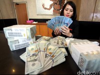 Waspada, Dolar AS Makin Dekati Posisi Krismon 1998