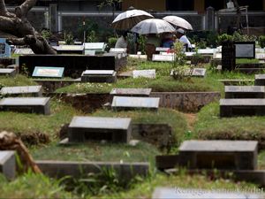 Kepala Dinas: Pungutan Liar di Pemakaman DKI Bisa Sampai Jutaan Rupiah
