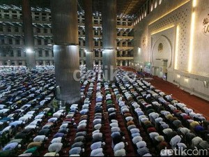 Muhammadiyah Lebaran Jumat, Ini Lokasi Salat Id di Surabaya
