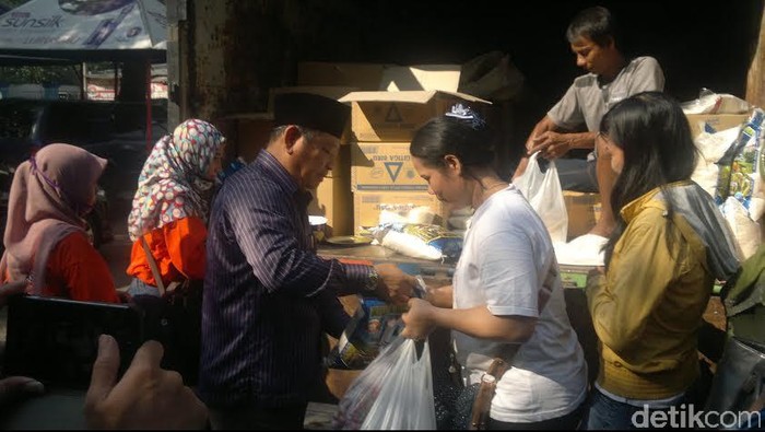 Operasi Pasar, Bupati Sidoarjo: Lumrah Kalau Harga Naik 1.000