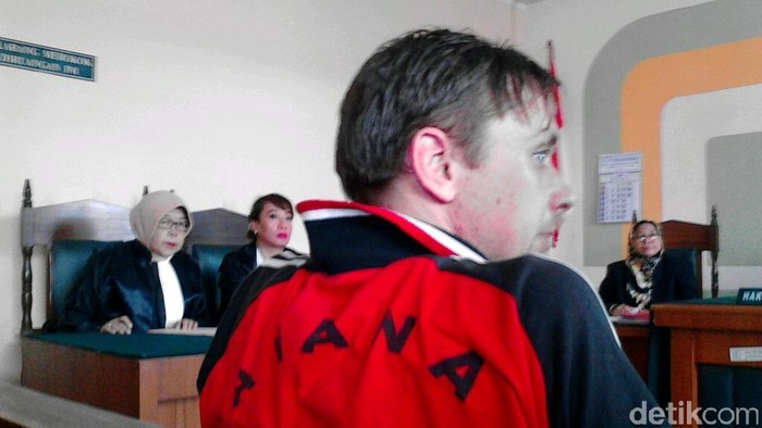 Di Medan, Jaksa Tuntut Mati WN Lithuania Pembawa 3,2 Kg Sabu