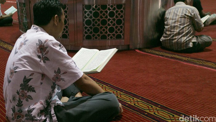 Muhammadiyah Imbau Umat Islam Bantu Mualaf, Beri Ilmu hingga Zakat