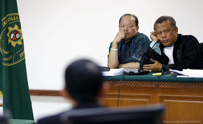 Salat Id di Cipinang, Sutan Bhatoegana Berdoa Agar Bisa Bebas