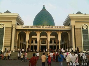 Masjid Al Akbar Sediakan 3 Ribu Takjil per Hari dan Pondok Romadhon
