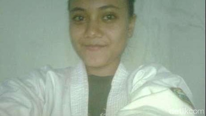 Aksi Berani Annisa Jagoan Kempo Lawan 3 Begal di Medan