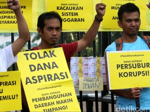 Ruhut Sitompul Yakin Jokowi Bakal Tolak Dana Aspirasi DPR