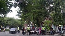 Nahas! Polantas Makassar Ditikam Saat Amankan Korban Kecelakaan Nahas! Polantas Makassar Ditikam Saat Amankan Korban Kecelakaan