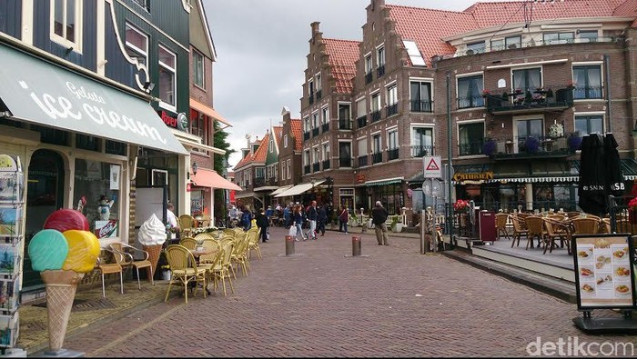 Hati-hati, Banyak Kelompok Pencopet Berkeliaran di Volendam