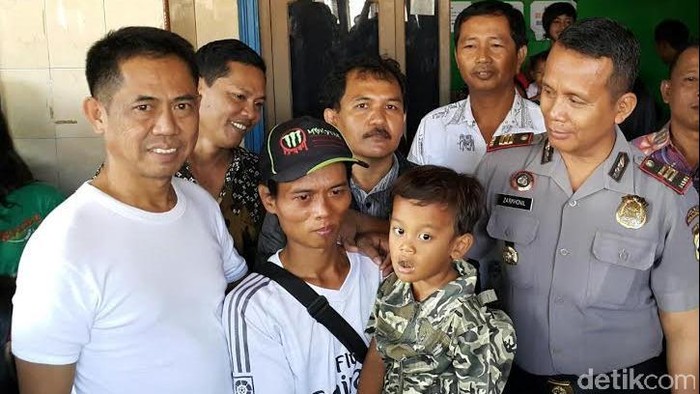 Balita yang Tersasar ke Pekalongan Akhirnya Bertemu Lagi dengan Ortunya