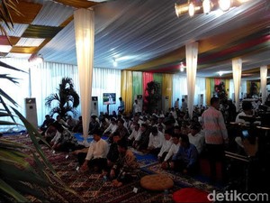 Menteri dan Para Pejabat Hadiri Buka Puasa NasDem