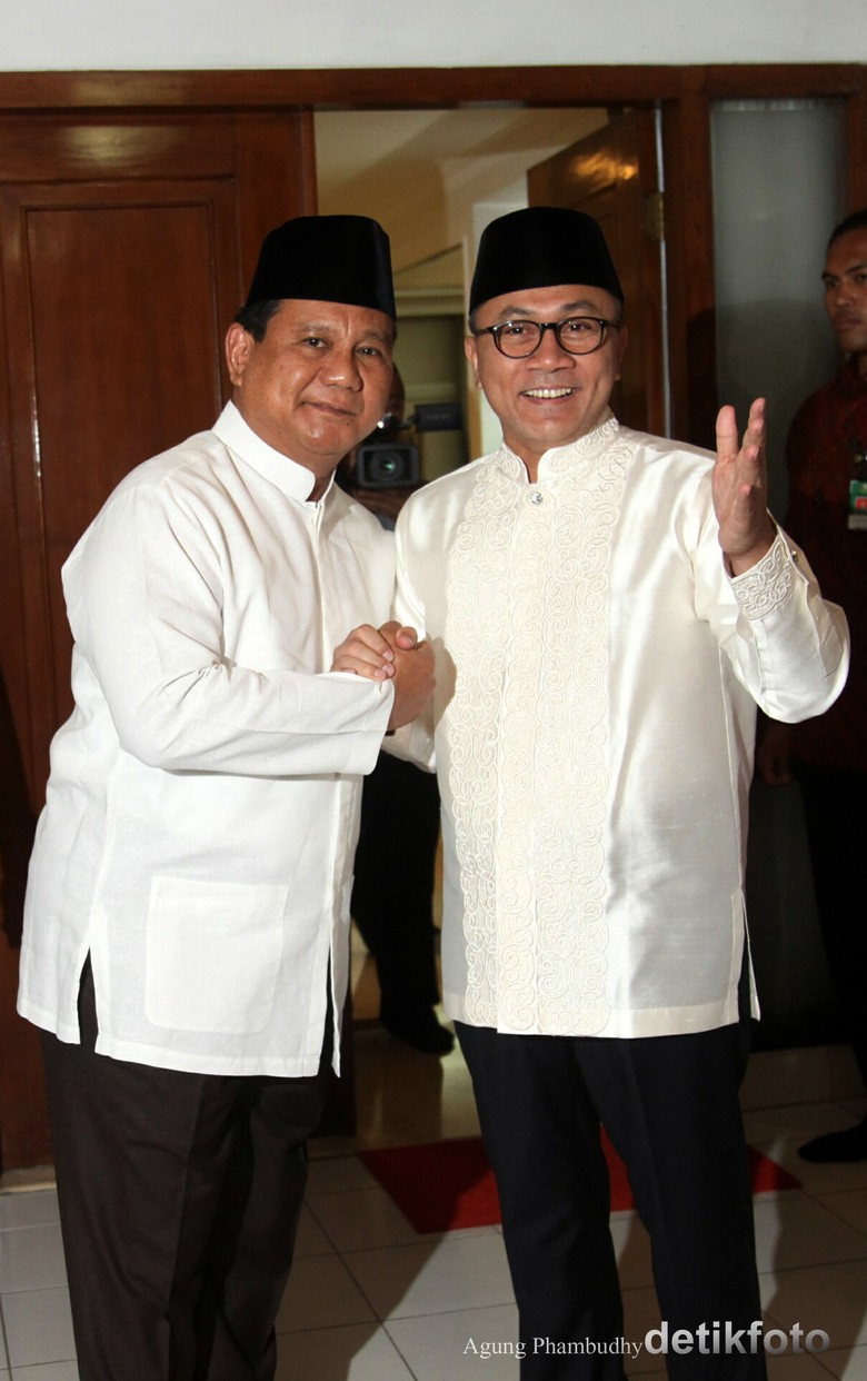 Zulkifli-Prabowo Bertemu Bahas Formasi Capres-Cawapres 2019 Zulkifli-Prabowo Bertemu Bahas Formasi Capres-Cawapres 2019