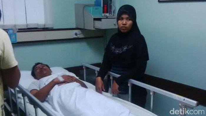 2 Pemotor Korban TransJ Rem Blong di Mampang Dirawat di RS Medistra