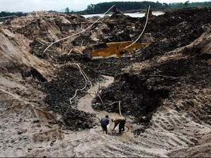 Izin Tambang Naik Tajam Sejak Otonomi Daerah, Banyak yang Bodong
