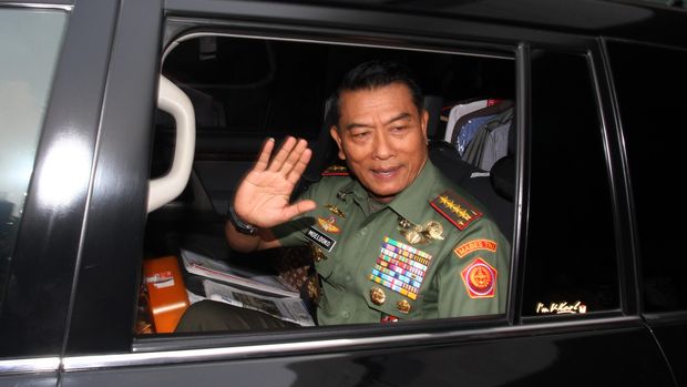Eks Panglima TNI Jenderal (Purn) Moeldoko juga diisukan masuk kabinet kerja Jokowi-JK