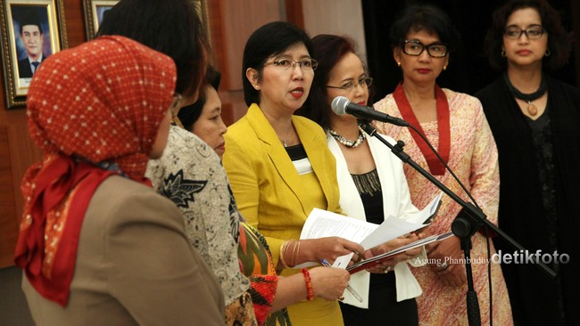 Jalan Mulus Destry Damayanti Jadi DGS BI