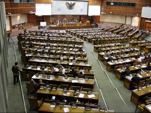 Komisi II Minta Surat Edaran KPU Dicabut, KPU: Nanti Kita Putuskan