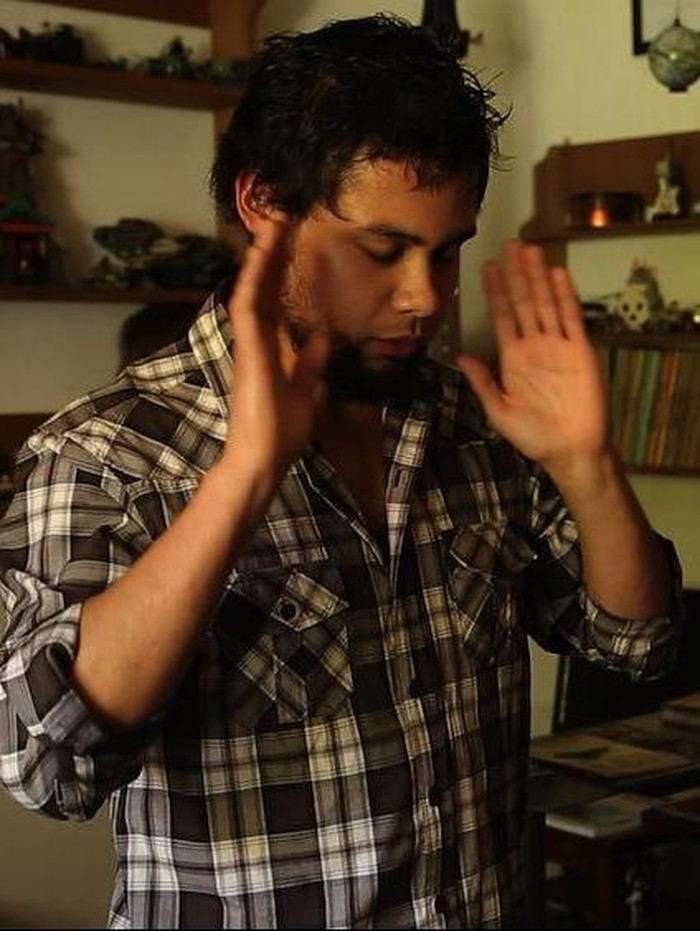 Perjalanan Berliku Nicolas Menjadi Muslim di Chili