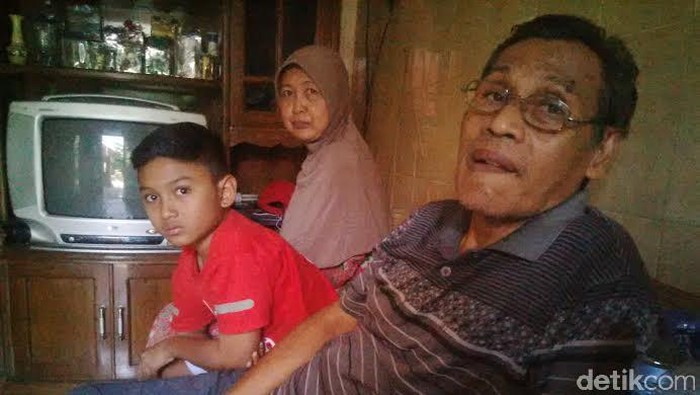 Bocah Isi Kultum ini Ketularan Bakat dari Kakek dan Buyut