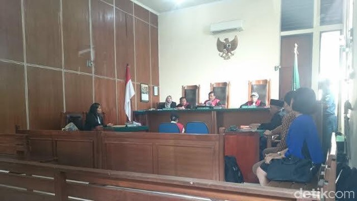 Guru TK St Monica Terdakwa Kekerasan Seks Dituntut 8 Tahun Penjara
