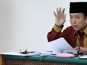 Perintahkan Pecah Paket Kegiatan Hindari Lelang, Waryono Langgar Aturan