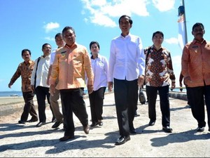 Pro Jokowi: Sektor Ekonomi Sudah Emergency Call, Perlu Perombakan Menteri