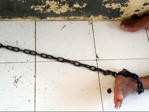 Tips Rifai ini Bisa Dicoba, Orang Gila Ngamuk Takluk setelah Dibujuk