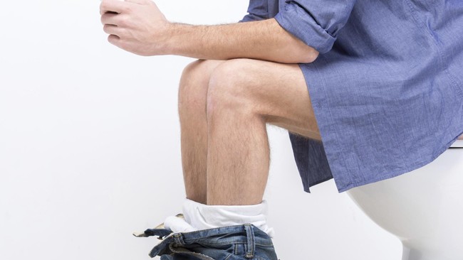 BAB Tak Lancar? Bisa Jadi 5 Hal Ini Biang Keladinya