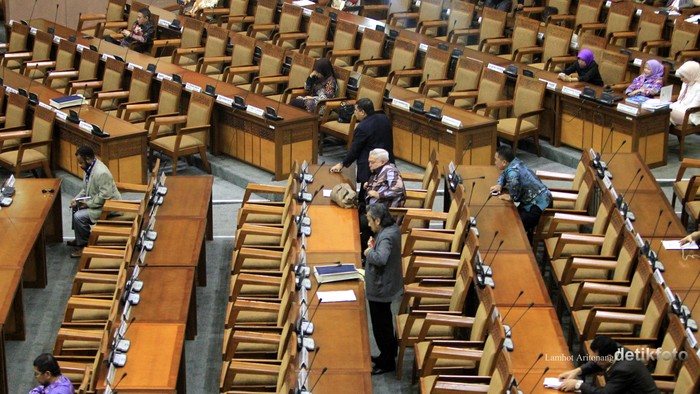 PDIP Tak Hadir Rapat Paripurna Usulan Dana Aspirasi DPR