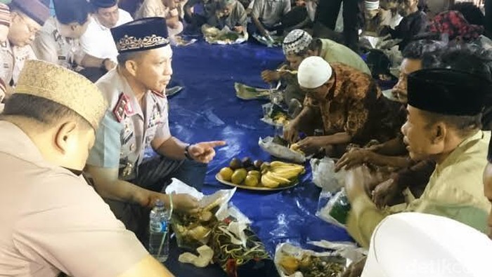 Buka Bersama di Muara Baru, Kapolda Metro: Warga Pesisir Perlu Diperhatikan