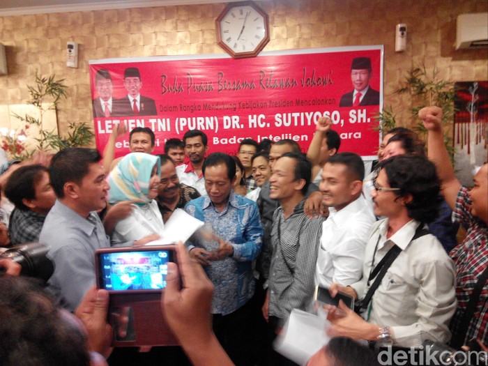 Didukung Jadi KaBIN oleh Relawan Jokowi, Sutiyoso: I Love You All