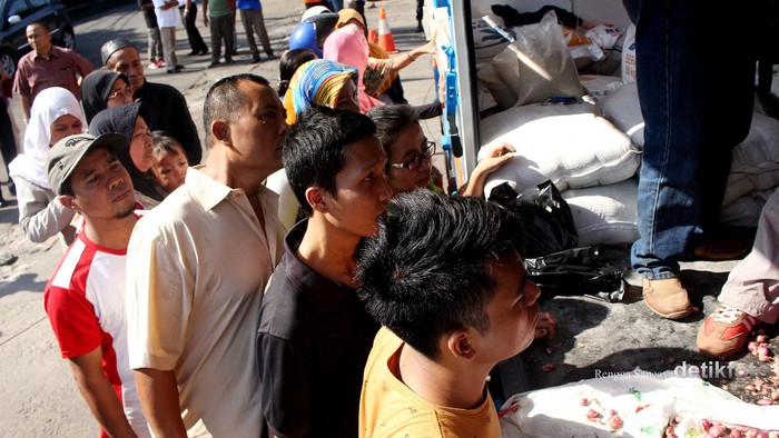 Bulog Pakai Beras Premium untuk Operasi Pasar