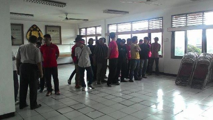 Calo Tilang yang Bikin Macet Jl Ampera Raya Depan PN Jaksel Digaruk Polisi