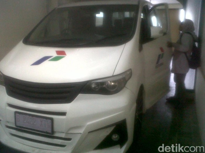 Mobil Listrik Hibah BUMN di UGM Nganggur dan Berdebu