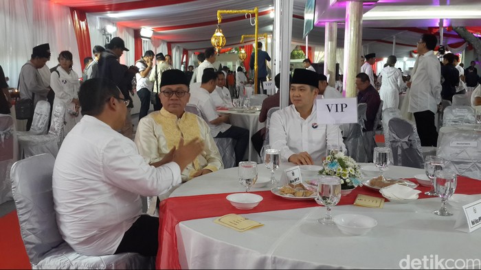 Ical dan Amien Rais Eksis di Bukber Partai Perindo Hary Tanoe