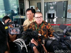 Razman: Bu Evy Bukan Suap Hakim, Tapi Urus Lawyer Fee dan Operasional