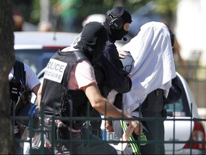 Pelaku Serangan Brutal di Prancis Bantah Termotivasi Jihad