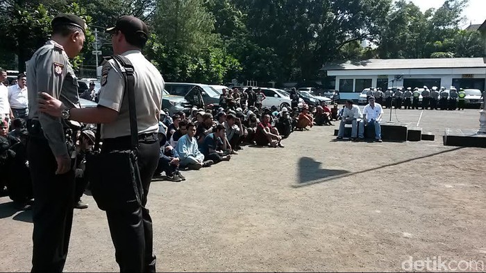 Penertiban Preman di Pantai Losari Berlangsung Ricuh