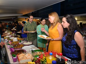 Mungguhan Sampai Meugang di Fiesta de Ramadan, Spanyol