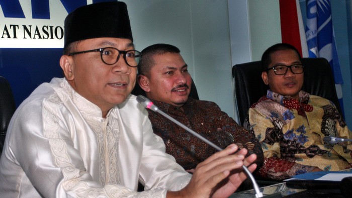 Zulkifli Hasan Kukuhkan 60 Anggota Lembaga Pengkajian MPR