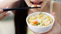 Sudah biasa jika merasa lapar setelah berolahraga. Tapi sebaiknya jangan dilakukan, karena dapat mengganggu metabolisme tubuh dan tidak membantu memulihkan rasa lelah pada otot. Foto: thinkstock