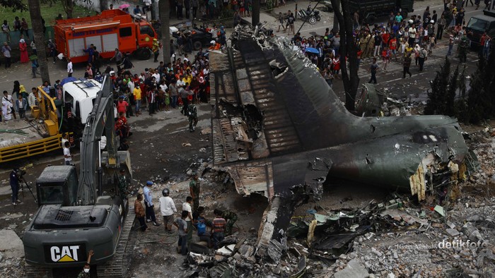 Investigasi Insiden Hercules, TNI Tak Libatkan Ahli dari Produsen