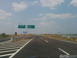 Sebulan Tol Cipali: 53 Kecelakaan dan 11 Nyawa Melayang