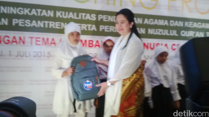 Menko Puan dan Menag Lukman Buka Bersama Anak Yatim