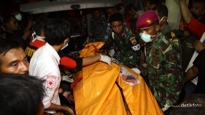 119 Jenazah Korban Hercules Sudah Diserahkan ke Keluarga